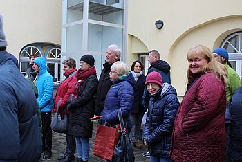 Eine Gruppe Menschen